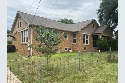 592 E Hempstead, Giddings, TX 78942 - Photo 23