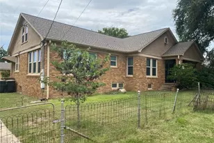 592 E Hempstead, Giddings, TX 78942 - Photo 23