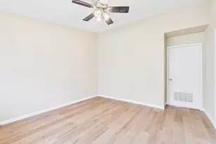 616 W 51st St, Austin, TX 78751 - Photo 13