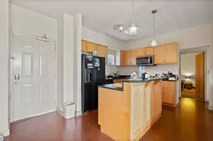 711 W 26th St, Austin, TX 78705 - Photo 3