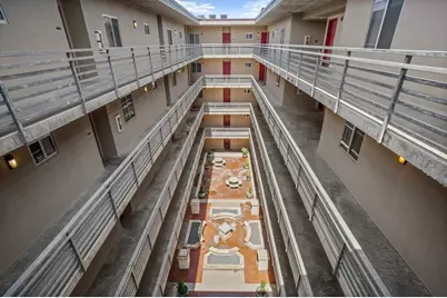 711 W 26th Street #700, Austin, TX 78705 - Photo 17