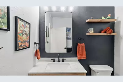 203 E 31st Street #102, Austin, TX 78705 - Photo 23