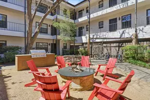 203 E 31st St, Austin, TX 78705 - Photo 27