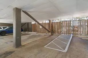 203 E 31st St, Austin, TX 78705 - Photo 25