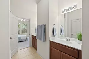 2410 S Great Oaks Dr S, Round Rock, TX 78681 - Photo 9