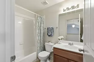 2410 S Great Oaks Dr S, Round Rock, TX 78681 - Photo 13