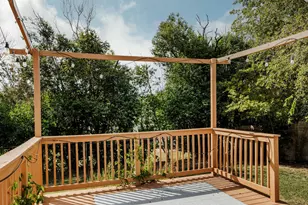6101 London Dr, Austin, TX 78745 - Photo 29