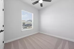 9617 Gladsome Path, Manor, TX 78653 - Photo 9