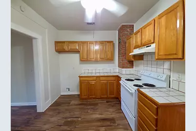606 Mesquite Street, Bastrop, TX 78602 - Photo 9