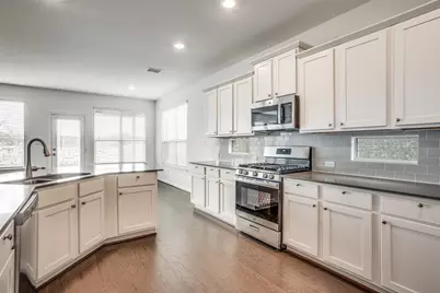 12213 Coronilla Bend, Austin, TX 78748 - Photo 5