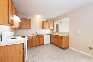 7300 Twin Crest Dr, Austin, TX 78752 - Photo 5