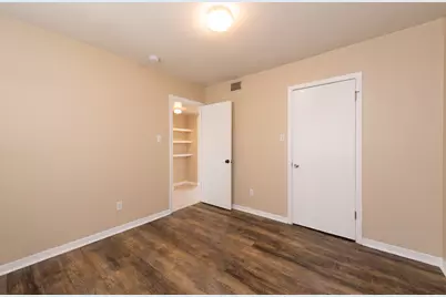 7300 Twin Crest Drive #201, Austin, TX 78752 - Photo 7