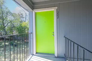 7300 Twin Crest Dr, Austin, TX 78752 - Photo 11