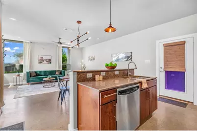 5325 Sendero Hills Parkway, Austin, TX 78724 - Photo 11