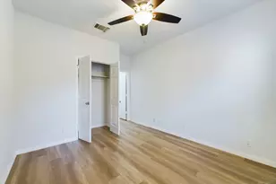 401 Nelray Blvd, Austin, TX 78751 - Photo 13