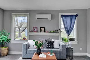 501 Burleson St, Smithville, TX 78957 - Photo 21