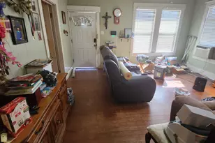 502 W 4th St, Taylor, TX 76574 - Photo 3