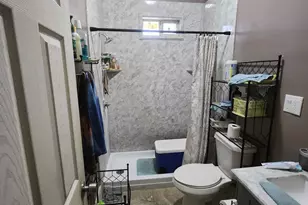 502 W 4th St, Taylor, TX 76574 - Photo 27