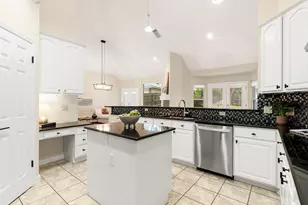 5907 Rickerhill Ln, Austin, TX 78739 - Photo 21