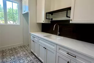 304 Comet, Lakeway, TX 78734 - Photo 15