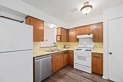 806 Easy Day Cove, Austin, TX 78745 - Photo 15