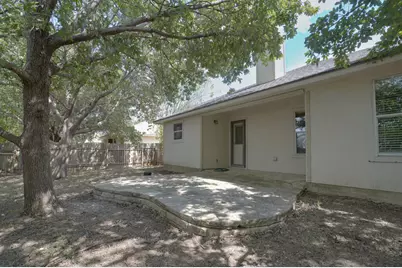 402 Hickory Tree Drive, Georgetown, TX 78626 - Photo 19