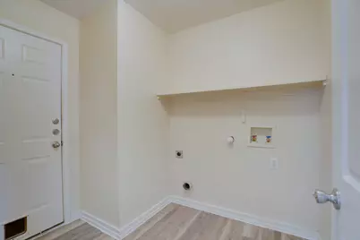 402 Hickory Tree Drive, Georgetown, TX 78626 - Photo 17