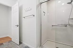 8911 Pointer Ln, Austin, TX 78758 - Photo 15
