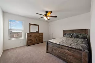 524 Circle Wy, Jarrell, TX 76537 - Photo 27