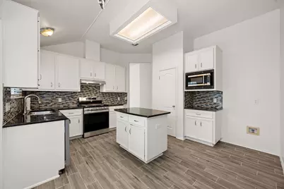 3936 Kristencreek Lane, Round Rock, TX 78681 - Photo 7