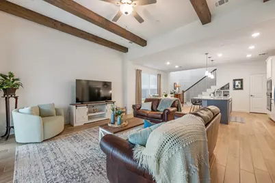 17203 Hattie Trace, Austin, TX 78738 - Photo 9