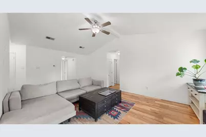 4015 Alexandria Drive, Austin, TX 78749 - Photo 9