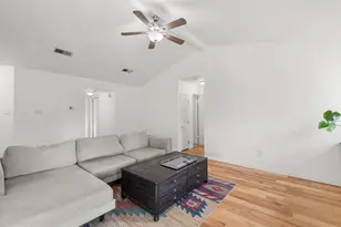 4015 Alexandria Dr, Austin, TX 78749 - Photo 9