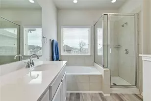 400 Lewisville Ln, Leander, TX 78641 - Photo 13