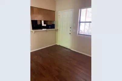 706 W 22nd Street #104, Austin, TX 78705 - Photo 3