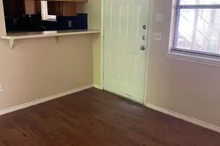 706 W 22nd St, Austin, TX 78705 - Photo 3