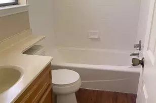 706 W 22nd St, Austin, TX 78705 - Photo 5