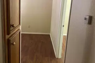 706 W 22nd St, Austin, TX 78705 - Photo 9