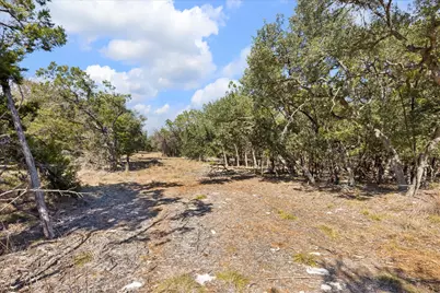 2224 Misty Hollow, New Braunfels, TX 78132 - Photo 9