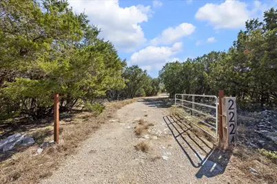 2224 Misty Hollow, New Braunfels, TX 78132 - Photo 11
