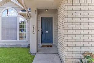 1910 Ireland Dr, Leander, TX 78641 - Photo 3