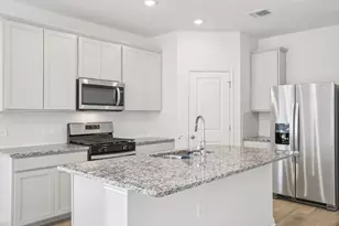 12512 St Thomas Dr, Del Valle, TX 78617 - Photo 7