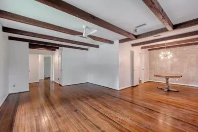 927 E Walnut Street, La Grange, TX 78945 - Photo 7