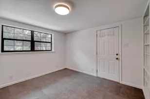 927 E Walnut St, La Grange, TX 78945 - Photo 19