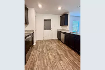 509 Riverdale Drive, Jarrell, TX 76537 - Photo 9