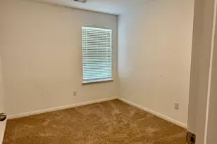 509 Riverdale Dr, Jarrell, TX 76537 - Photo 19