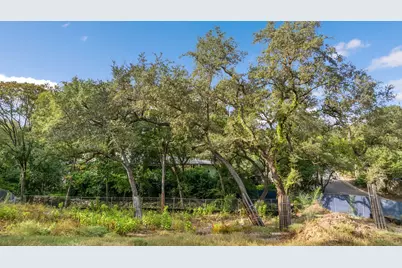 2705 Stratford Drive, Austin, TX 78746 - Photo 11