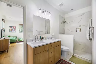 2921 E 14th Street, Austin, TX 78702 - Photo 9