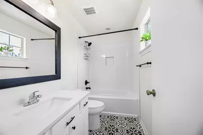 2921 E 14th Street, Austin, TX 78702 - Photo 11