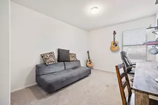 100 Verdin Ln, Jarrell, TX 76537 - Photo 15